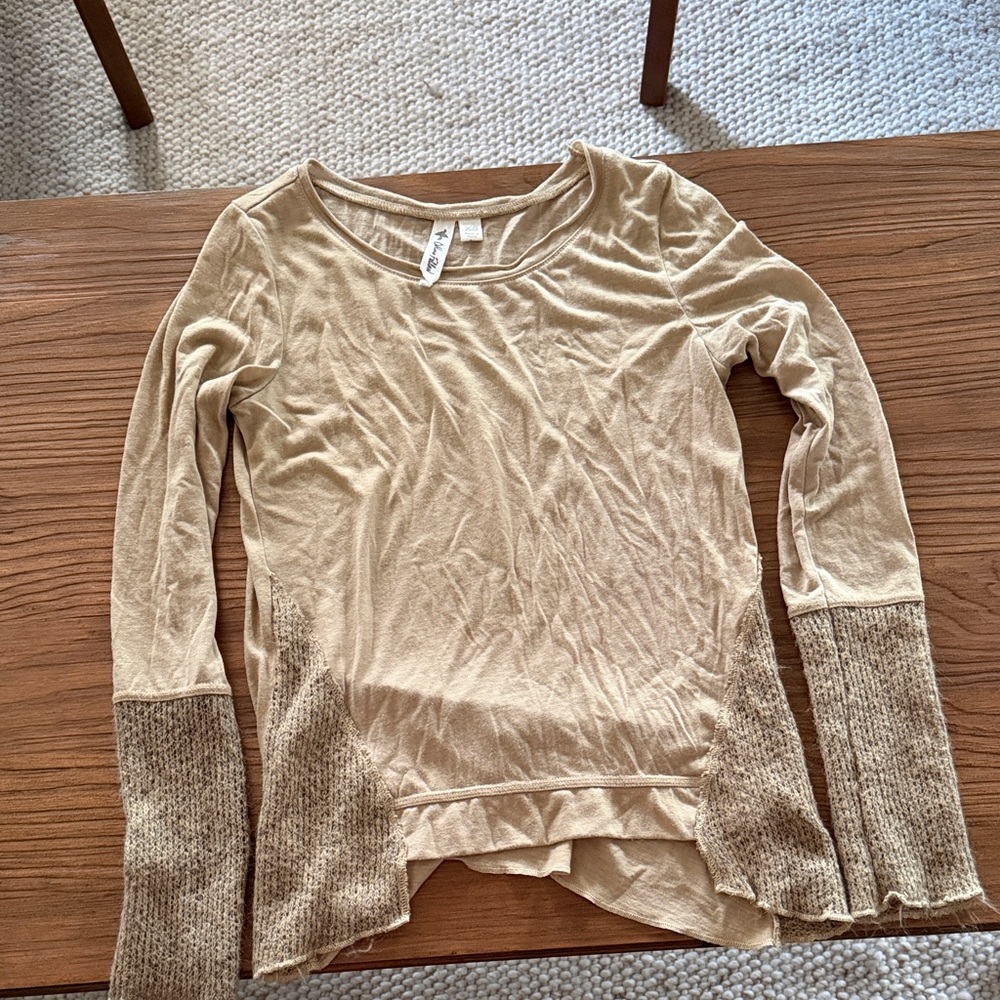 Others Follow Beige Long-Sleeve Pullover Top with Rib Knit Cuffs